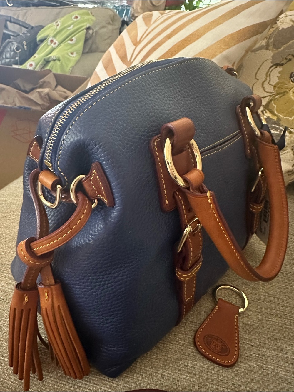 Dooney & Bourke NWT Domed Crossbody Satchel | 3 Piece Set Wristlet & Key Fob - Picture 11 of 15